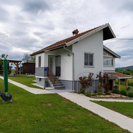 Kuca Za Odmor Belina Villa Otocac Ngoại thất bức ảnh