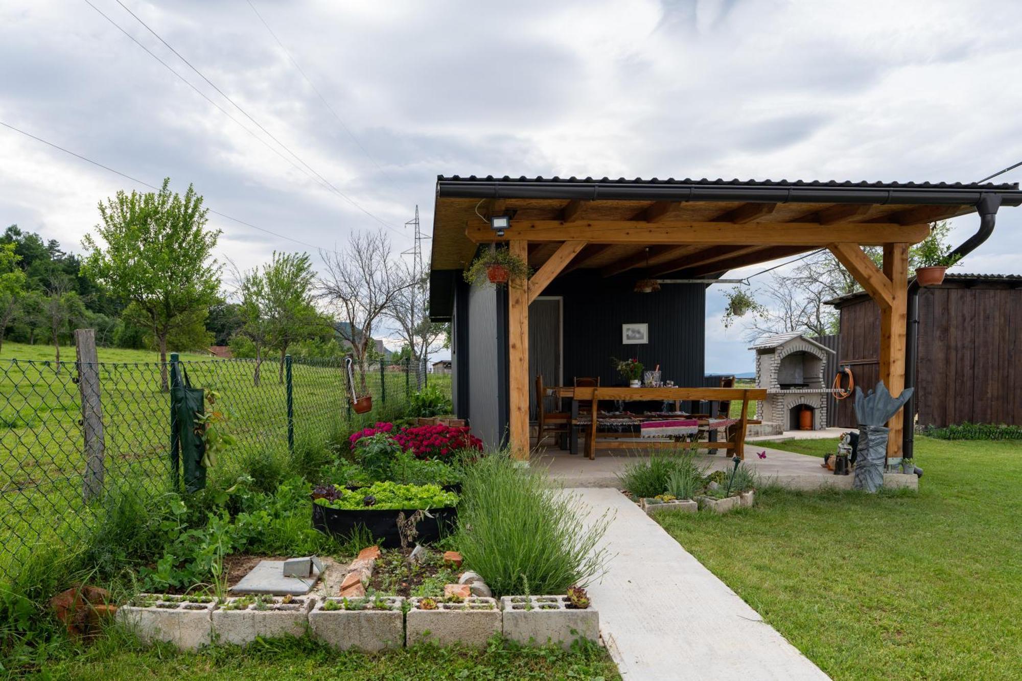 Kuca Za Odmor Belina Villa Otocac Ngoại thất bức ảnh